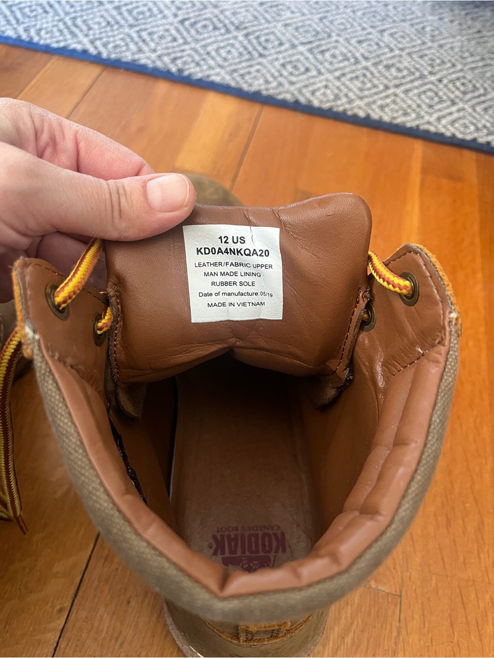 Men's Kodiak Brown Leather Work Boots with Yellow Contrast Laces - Picture 4 of 10